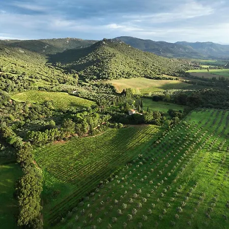 Hotell A Mandria Di Murtoli 5*